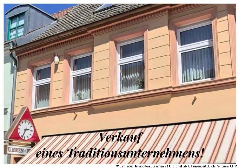 Mehrfamilienhaus zum Kauf 275.000 € 9 Zimmer 230 m²<br/>Wohnfläche 280 m²<br/>Grundstück Kyritz Kyritz 16866