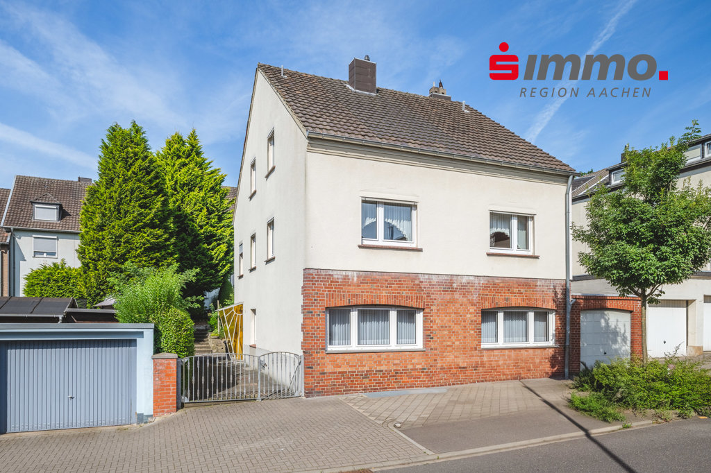 Mehrfamilienhaus zum Kauf 319.000 € 8 Zimmer 191 m²<br/>Wohnfläche 377 m²<br/>Grundstück Büsbach Stolberg 52223