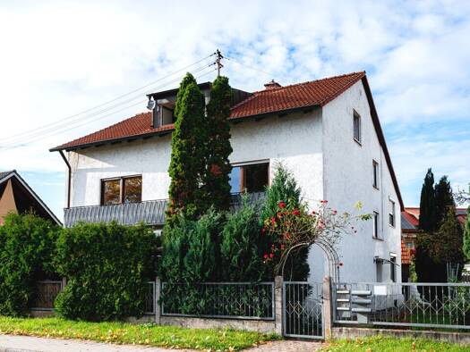 Mehrfamilienhaus zum Kauf provisionsfrei 595.000 € 9 Zimmer 260 m² 516 m² Grundstück Mailing Ingolstadt 85055