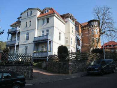 Wohnung zur Miete 659 € 3 Zimmer 94,2 m² Dachgeschoss, 4. Geschoss frei ab 01.10.2025 Kapellenstraße 3 Eisenach Eisenach 99817
