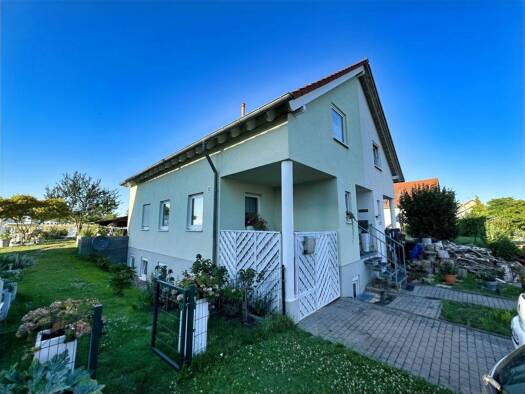 Doppelhaushälfte zum Kauf 195.000 € 5 Zimmer 120 m² 363 m² Grundstück Drei Gleichen 99869