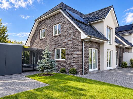 Doppelhaushälfte zum Kauf 549.000 € 5,5 Zimmer 139 m² 400 m² Grundstück frei ab sofort Im Winkel 12 Bordesholm 24582