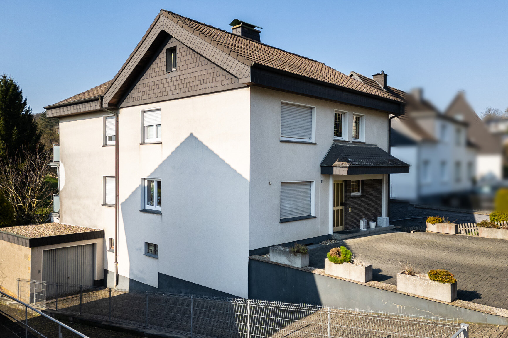 Mehrfamilienhaus zum Kauf 395.000 € 6 Zimmer 162 m²<br/>Wohnfläche 815 m²<br/>Grundstück Totenberg Arnsberg 59755