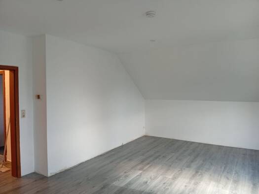 Wohnung zur Miete 1.050 € 4 Zimmer 105 m² Geschoss 2/3 frei ab sofort Burscheider Straße 466 Bergisch Neukirchen Leverkusen 51381