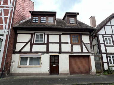 Einfamilienhaus zum Kauf 75.000 € 5 Zimmer 250 m² 240 m² Grundstück Grabenstraße 21 Kernstadt Holzminden 37603