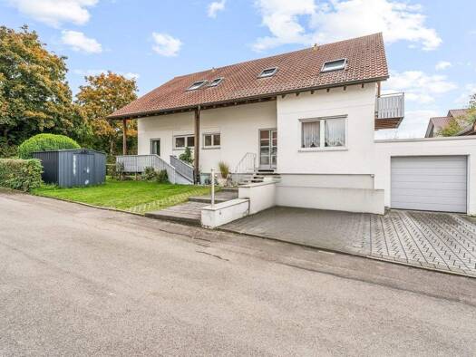 Haus zum Kauf 498.000 € 11 Zimmer 233 m² 672 m² Grundstück Bad Buchau 88422