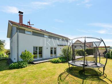 Einfamilienhaus zum Kauf 929.000 € 5,5 Zimmer 154 m² 550 m² Grundstück frei ab sofort Nürtingen-Raidwangen 72622
