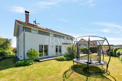 Einfamilienhaus zum Kauf 929.000 € 5,5 Zimmer 154 m² 550 m² Grundstück frei ab sofort Raidwangen Nürtingen-Raidwangen 72622