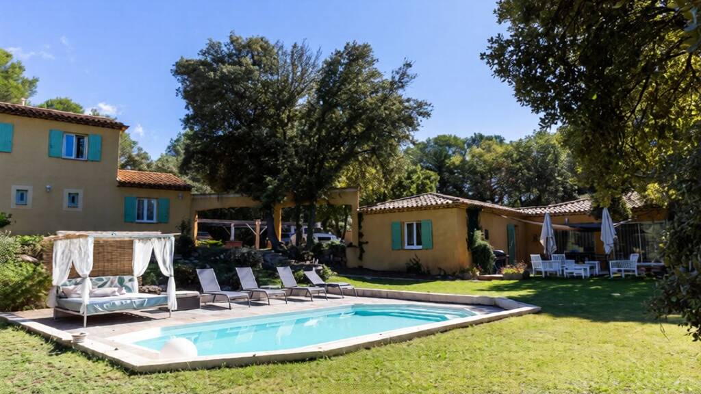 Einfamilienhaus zum Kauf 1.200.000 € 8 Zimmer 320 m² 4.000 m² Grundstück ROGNES 13840