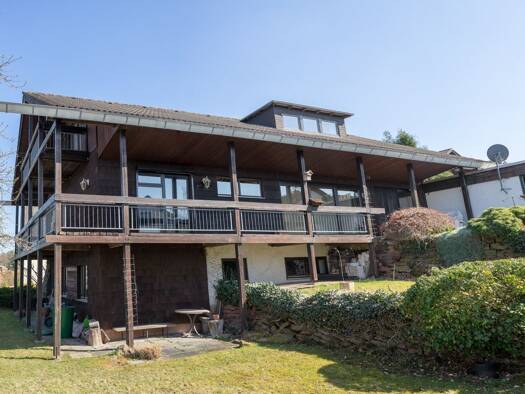 Haus zum Kauf provisionsfrei 650.000 € 7,5 Zimmer 220 m² 794 m² Grundstück Marburg 35043