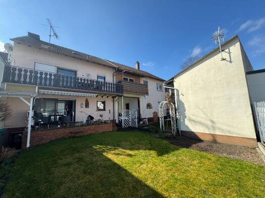 Haus zum Kauf 499.000 € 10,5 Zimmer 199,2 m² 349 m² Grundstück frei ab sofort Oberhausen Oberhausen-Rheinhausen 68794