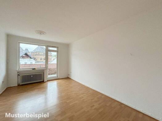 Wohnung zur Miete 730 € 2 Zimmer 67 m² 1. Geschoss frei ab 01.02.2026 Altstadt Bremen 28195
