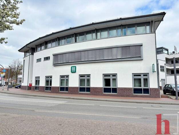 Bürogebäude zur Miete 4.000 € 378,2 m² Bürofläche Lohne Lohne 49393