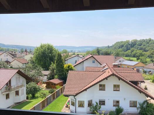 Wohnung zur Miete 1.060 € 4,5 Zimmer 114 m² Geschoss 3/5 frei ab 01.07.2026 Wutöschingen 79793