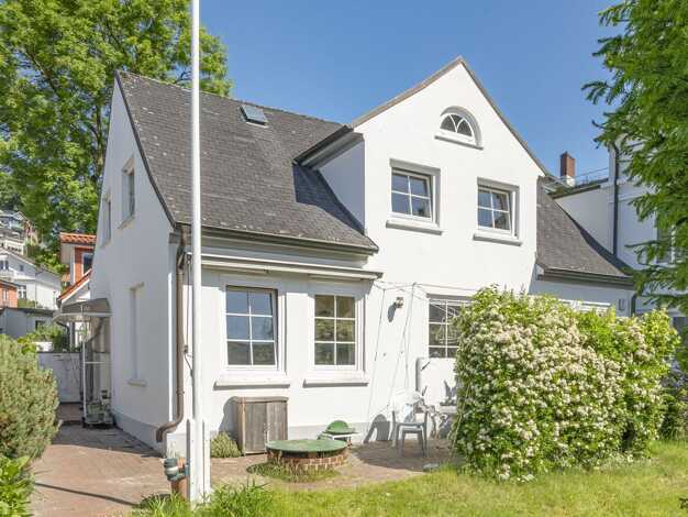 Einfamilienhaus zum Kauf 1.250.000 € 6 Zimmer 138 m² 332 m² Grundstück Blankenese Altona 22587