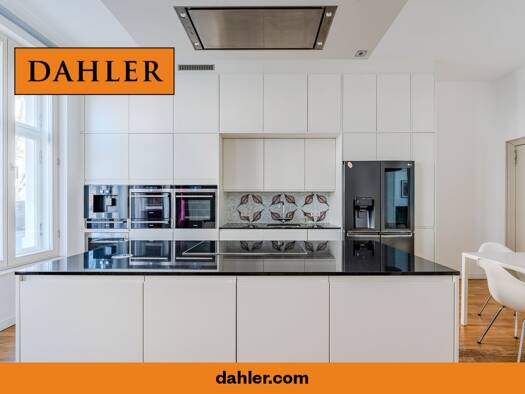 Haus zum Kauf 10 Zimmer 410 m² 332 m² Grundstück Potsdam 14467