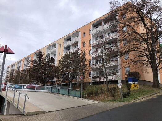 Wohnung zum Kauf als Kapitalanlage geeignet 80.000 € 4 Zimmer 73,8 m² Ernst-Thälmann-Ring 33 Apolda 99510