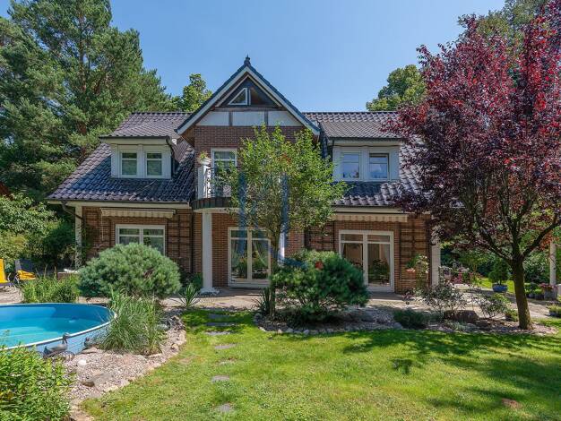 Einfamilienhaus zum Kauf provisionsfrei 1.295.000 € 8 Zimmer 300 m² 889 m² Grundstück Glienicke/Nordbahn 16548