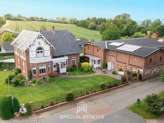 Villa zum Kauf 1.490.000 € 10 Zimmer 258 m² 1.872 m² Grundstück Quern Steinbergkirche 24972