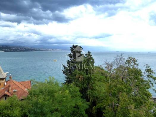 Wohnung zum Kauf 650.000 € 4 Zimmer 116 m² 3. Geschoss Opatija - Centar, Opatija Centar