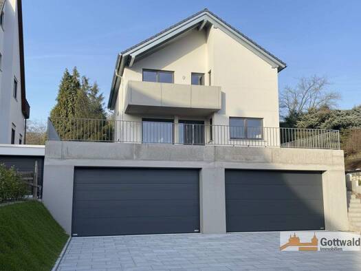 Doppelhaushälfte zur Miete - Erstbezug 2.720 € 4,5 Zimmer 150,7 m² 742 m² Grundstück frei ab sofort Rüdern Esslingen am Neckar 73733