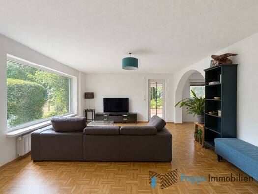 Wohnung zur Miete 1.690 € 3 Zimmer 150 m² EG frei ab sofort Fischbach Kelkheim 65779