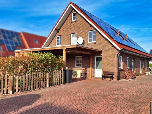 Doppelhaushälfte zum Kauf 250.000 € 4 Zimmer 110 m² 347 m² Grundstück Hohenkirchen Wangerland 26434