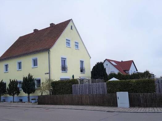 Wohnung zur Miete 680 € 3 Zimmer 75 m² 1. Geschoss frei ab 01.07.2026 Bechhofen 91572