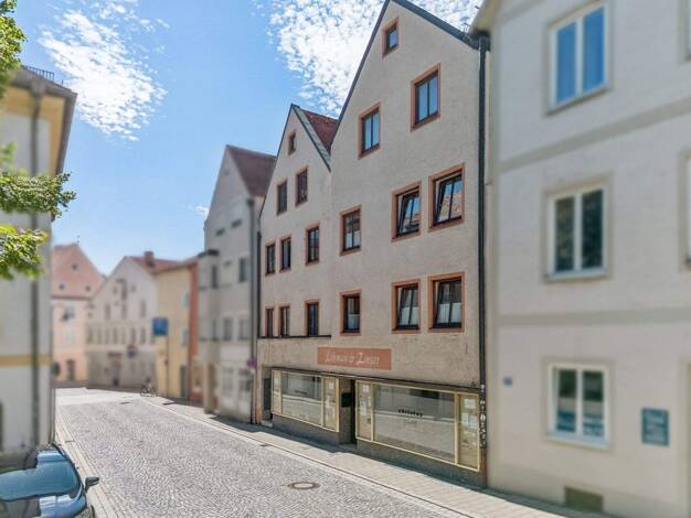 Mehrfamilienhaus zum Kauf 649.000 € 14 Zimmer 439 m² 300 m² Grundstück Eichstätt 85072
