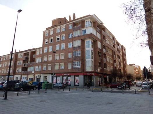 Wohnung zum Kauf 160.000 € 5 Zimmer 170 m² 5. Geschoss Almansa 02640