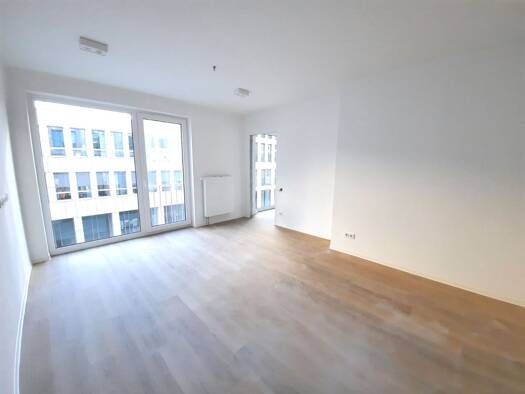 Wohnung zur Miete 876 € 2 Zimmer 60,3 m² 1. Geschoss frei ab 01.09.2026 Querstraße 11 Zentrum-Ost Mitte 04103