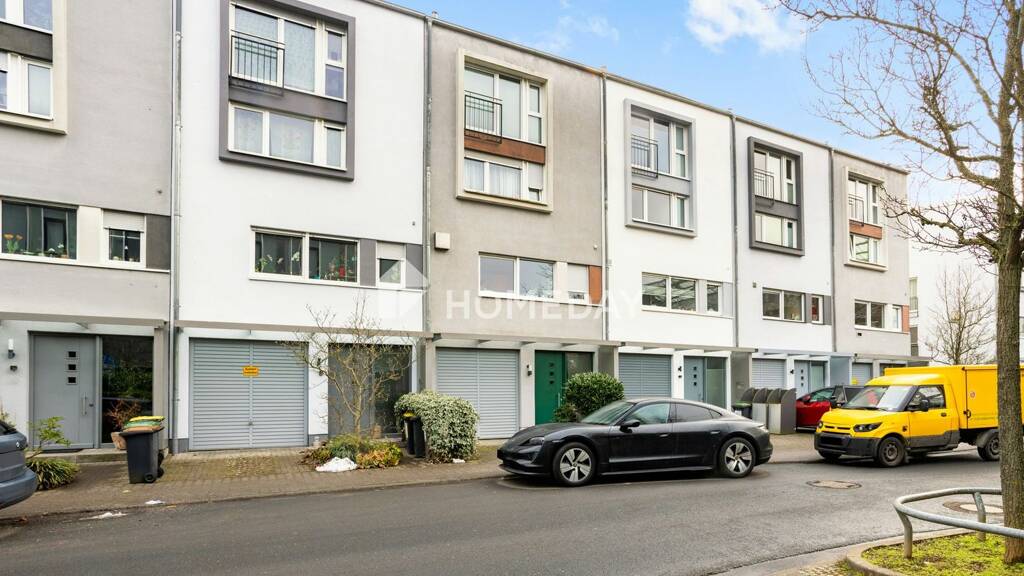 Reihenmittelhaus zum Kauf 989.000 € 6 Zimmer 166 m² 129 m² Grundstück frei ab 01.07.2026 Niederursel Frankfurt am Main 60439
