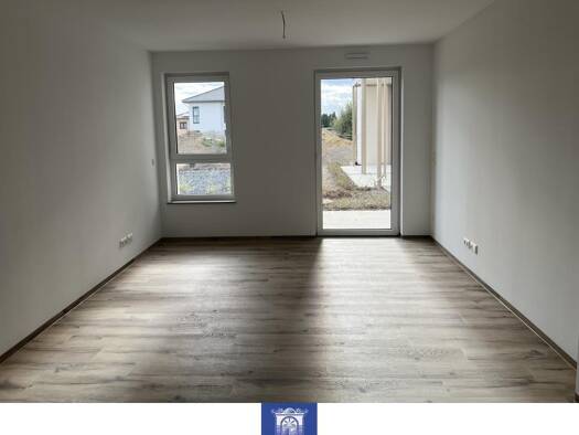 Wohnung zur Miete 907 € 2 Zimmer 65,3 m² Arnsdorf 01477