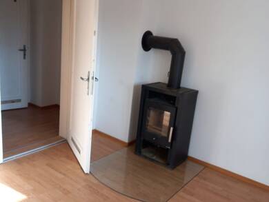 Wohnung zur Miete 300 € 2 Zimmer 44 m² Dachgeschoss, 2. Geschoss frei ab sofort Weidenhäuser Straße 17A Niederhone Eschwege 37269