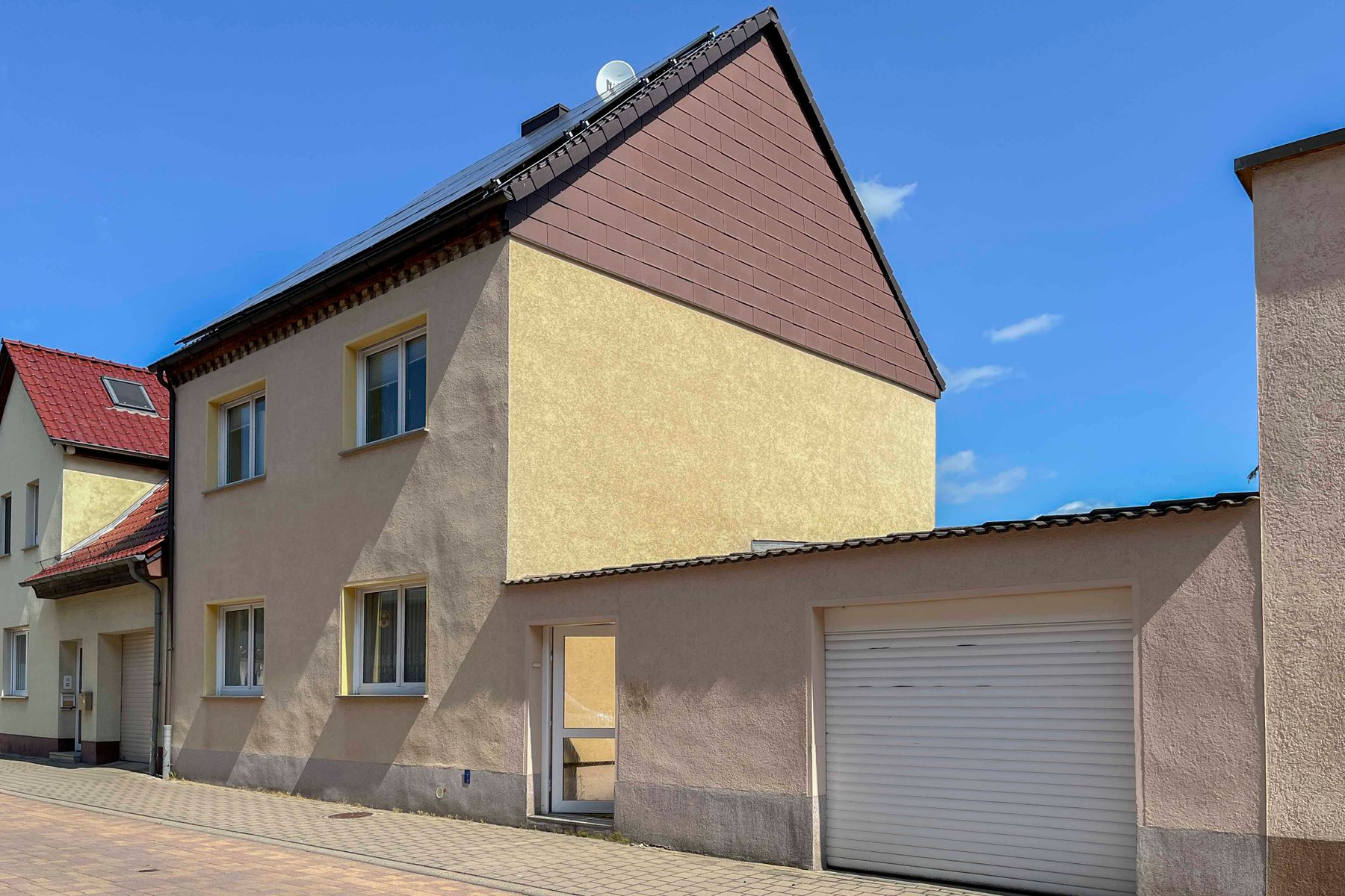 Immobilie zum Kauf als Kapitalanlage geeignet 129.000 € 5 Zimmer 128 m²<br/>Fläche 383,2 m²<br/>Grundstück Raguhn Raguhn-Jeßnitz 06779