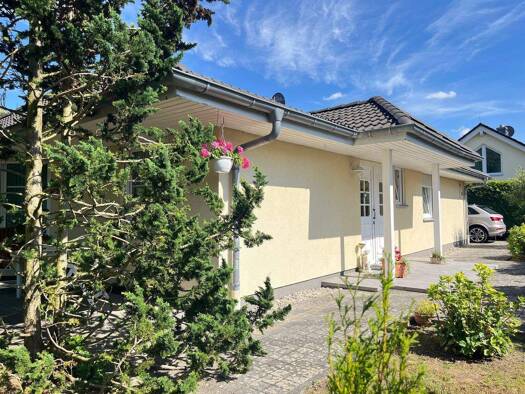 Einfamilienhaus zum Kauf 590.000 € 4 Zimmer 104 m² 704 m² Grundstück frei ab sofort Lichtenrade Berlin 12305