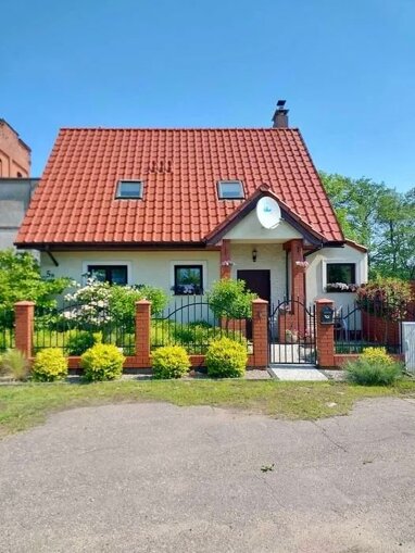 Einfamilienhaus zum Kauf 190.600 € 4 Zimmer 110 m² 565 m² Grundstück frei ab sofort Darlowo