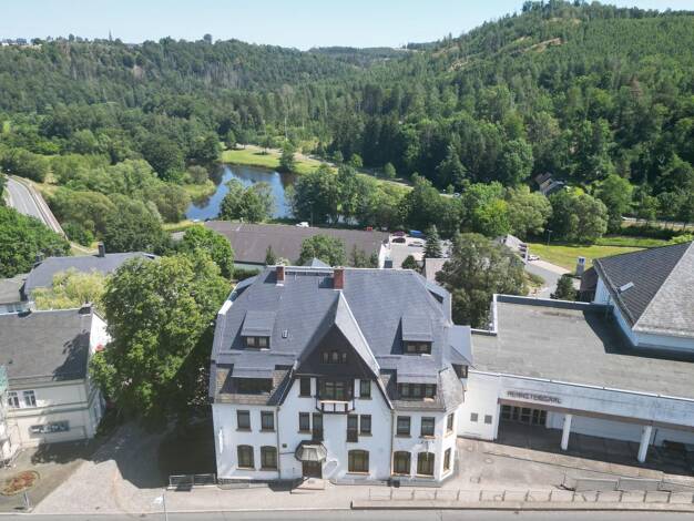 Hotel zum Kauf 290.000 € 14 Zimmer 1.042 m² Grundstück Rosenthal 07366