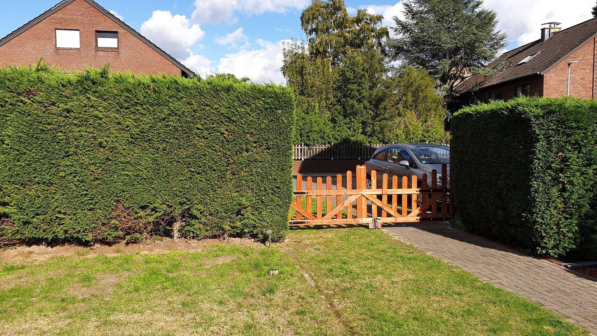 Property thumbnail 11