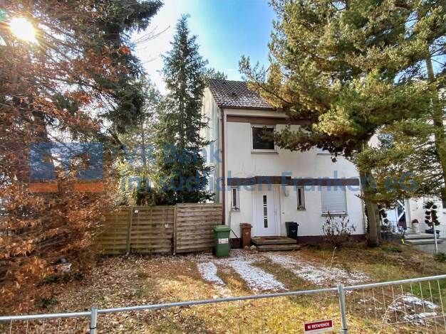 Reihenendhaus zum Kauf 319.000 € 5 Zimmer 108 m² 459 m² Grundstück Limbach Schwabach 91126