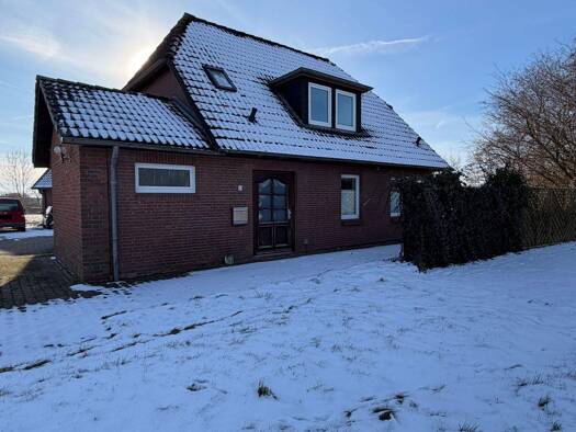 Einfamilienhaus zum Kauf 235.000 € 5 Zimmer 107 m² 1.026 m² Grundstück Winnert 25887