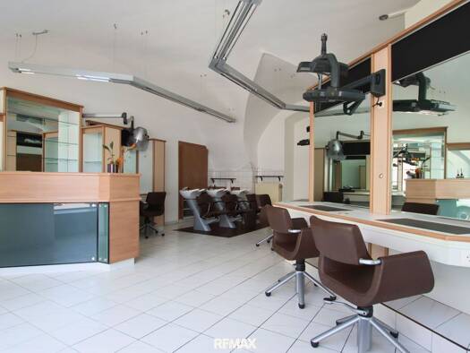 Büro zur Miete 1.600 € Bad Vöslau 2540