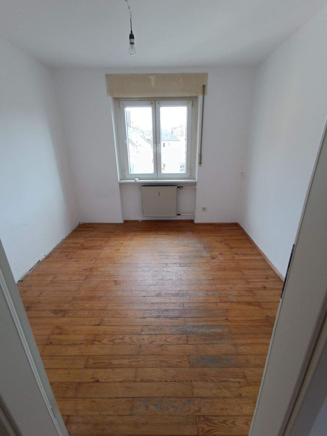 Gute, sehr zentral gelegene 3-Zimmer-Altbauwohnung in Nürnberg-Steinbühl – Nürnberg – Vorschaubild 6