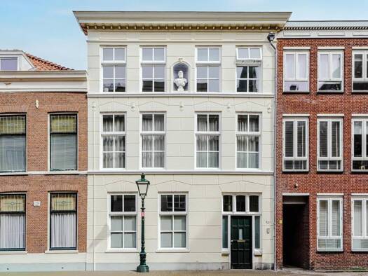 Herrenhaus zum Kauf 1.895.000 € 8 Zimmer 277 m² 247 m² Grundstück willemstraat 51 The Hague 2514 HK