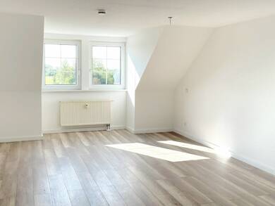 Wohnung zur Miete 250 € 2 Zimmer 50 m² 4. Geschoss frei ab sofort Hauptstr. 12e Mumsdorf Meuselwitz 04610