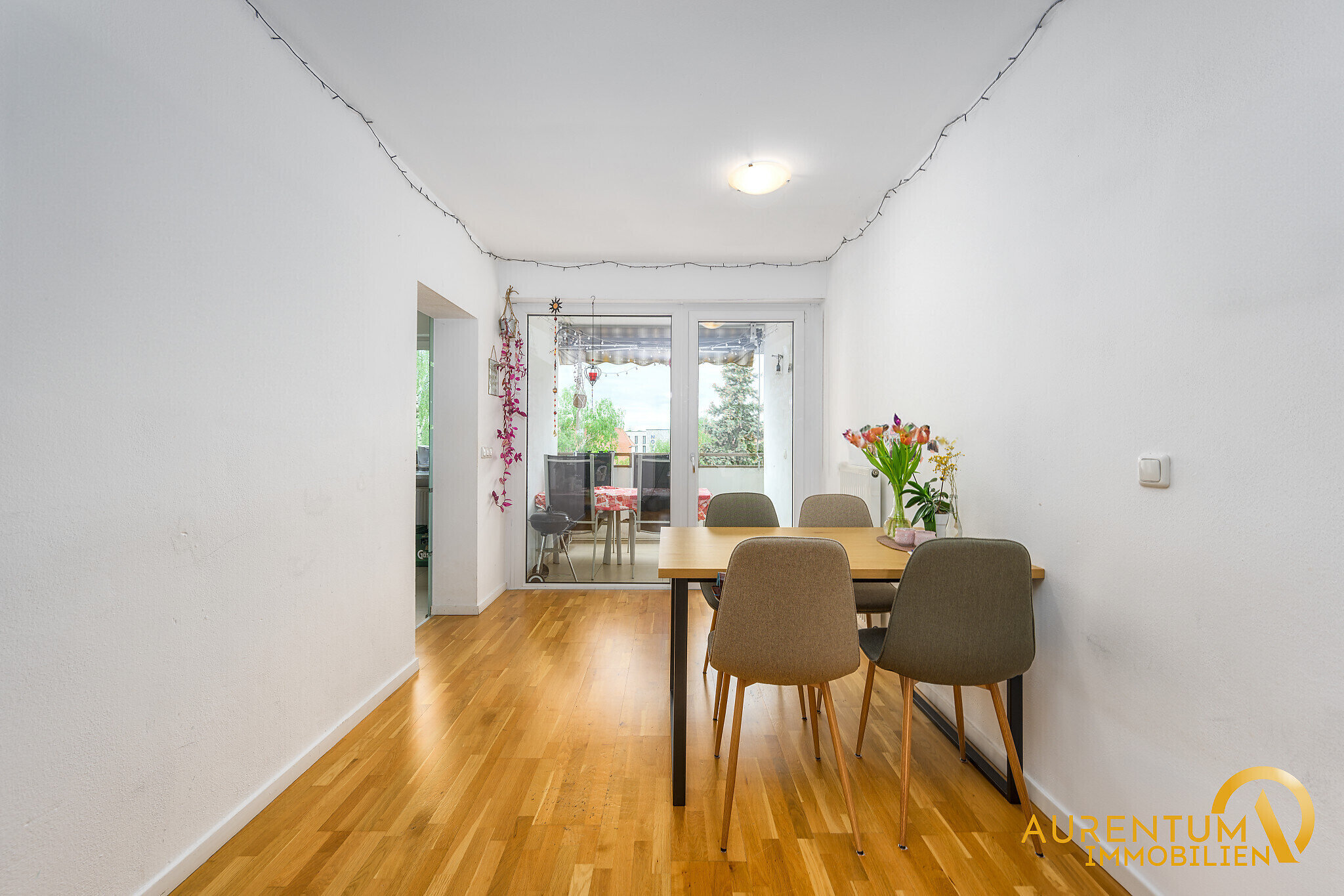 Wohnung zum Kauf 5 Zimmer 95 m²<br/>Wohnfläche 6.<br/>Geschoss Innerer Osten Regensburg 93055