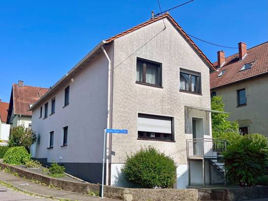 Einfamilienhaus zum Kauf 195.000 € 8 Zimmer 152 m² 200 m² Grundstück frei ab sofort Auersmacher Kleinblittersdorf 66271