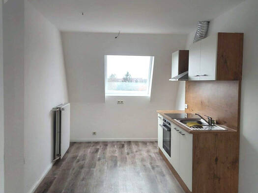 Studio zur Miete 450 € 1 Zimmer 45 m² 4. Geschoss frei ab sofort Körnerstr.17 Lehe Bremerhaven 27576