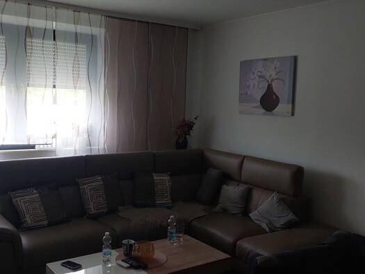 Wohnung zur Miete 1.020 € 3,5 Zimmer 85 m² Geschoss 1/1 frei ab sofort Leyh Nürnberg 90431