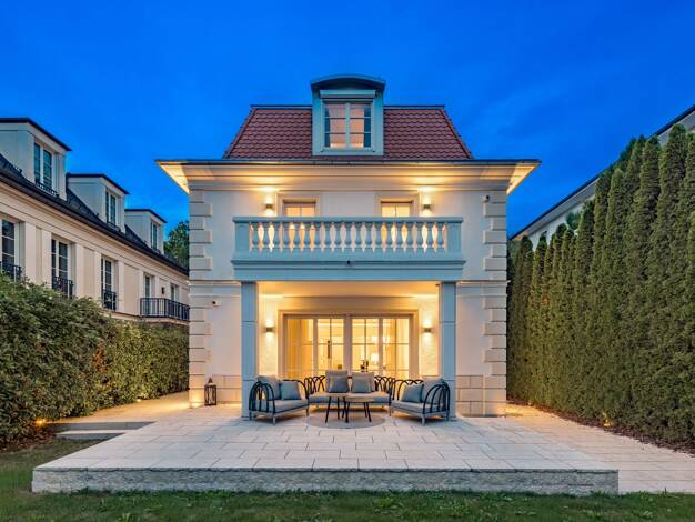 Villa zum Kauf 9.800.000 € 5 Zimmer 303 m² 510 m² Grundstück Bogenhausen München 81925